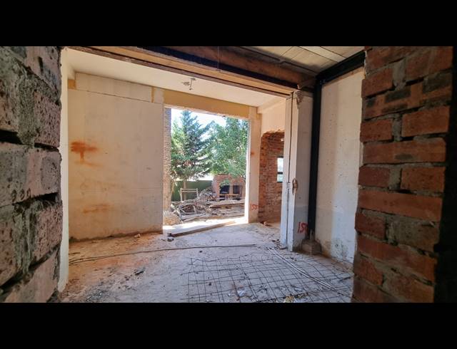 1,300M² APARTMENT BLOCK FOR SALE IN OBSERVATORY